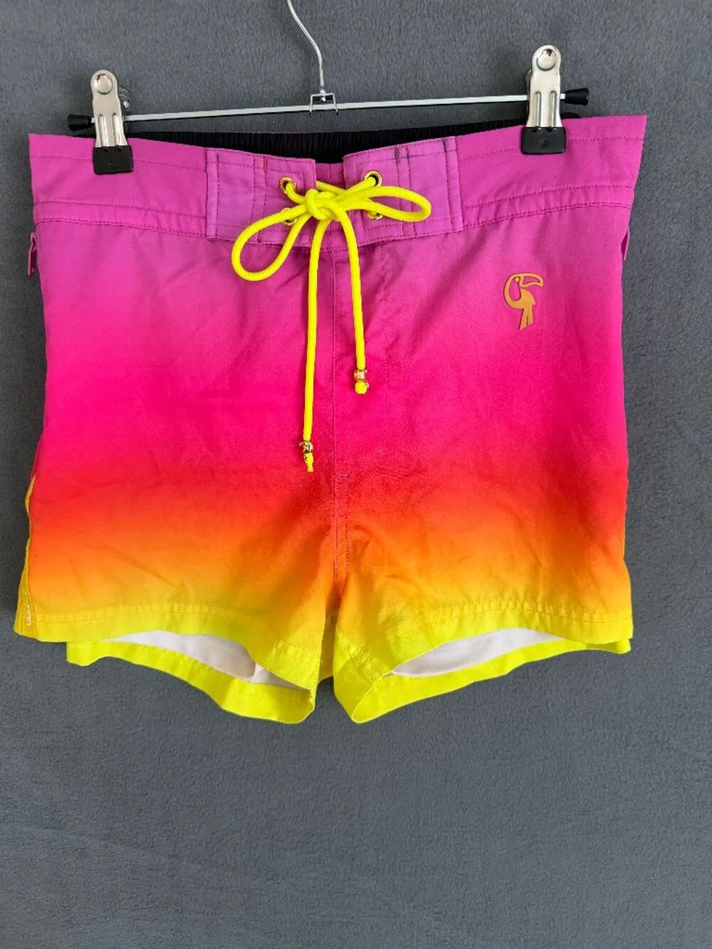 TUCANN Faded Waves Oasis Swim Shorts Lined Trunks Men's Size Small